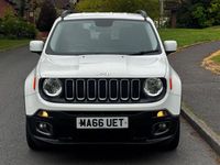 Usado Jeep Renegade Longitude 120 CV (88 kW) 2016 Blanco SUV