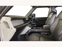 Used Land Rover Defender SE Dynamic 300 HP (220 kW) 2024 Grey SUV