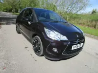 Używany Citroën DS3 2016 Purpurowy Hatchback