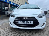 Used Hyundai ix20 Premium 2016 White Hatchback