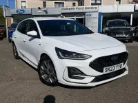Usado Ford Focus ST-Line 115 HP (84 kW) 2023 Branco Citadino