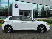 Used VW Polo Life 95 HP (69 kW) 2023 White Hatchback