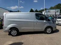 Used Ford Transit Custom Limited 130 HP (95 kW) 2023 Silver Van