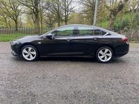 Used Vauxhall Insignia SRi 170 HP (125 kW) 2018 Black Hatchback
