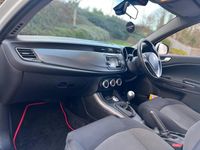 Used Alfa Romeo Giulietta Progression 2014 White Hatchback