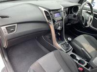 used Hyundai i30 1.6 CRDI ACTIVE BLUE DRIVE 5d 109 BHP Estate