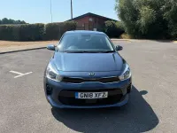 Used Kia Rio 99 HP (72 kW) 2018 Blue Hatchback