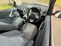 Used Ford Ka Titanium 75 HP (55 kW) 2010 White Hatchback