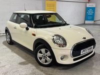 Used Mini Cooper Hatch 136 HP (100 kW) 2017 White Hatchback