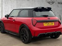 Begagnad Mini Cooper S Hatch 201 HK (147 kW) 2025 Röd Halvkombi