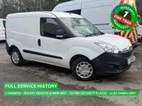 Second-hand Vauxhall Combo 95 CP (69 kW) 2018 Alb Monovolum