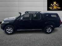 Used Nissan Navara Tekna 190 HP (139 kW) 2014 Black Pickup