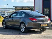 Begagnad Vauxhall Insignia SRi 163 HK (119 kW) 2013 Grå Halvkombi