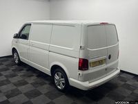 Second-hand VW Transporter Highline 2017 Alb Van