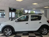 Used Dacia Sandero Stepway Ambiance 2017 White Hatchback