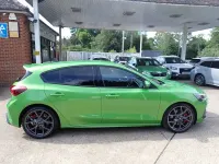 Used Ford Focus ST 280 HP (205 kW) 2023 Green Hatchback