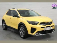 Used Kia Stonic GT-Line 100 HP (73 kW) 2023 Yellow SUV