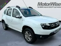 Used Dacia Duster Lauréate 110 HP (80 kW) 2015 White SUV