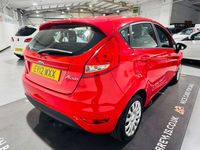 Used Ford Fiesta 82 HP (60 kW) 2012 Red Hatchback