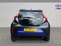Used Toyota Aygo X 72 HP (52 kW) 2024 Blue SUV