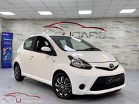 Used Toyota Aygo 68 HP (50 kW) 2012 White Hatchback
