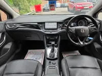 Used Vauxhall Astra Elite 136 HP (100 kW) 2017 Black Hatchback