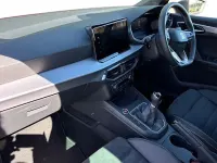Begagnad Seat Ibiza XCELLENCE 110 HK (80 kW) 2023 Röd Halvkombi