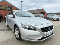 Used Volvo V40 115 HP (84 kW) 2014 Silver Hatchback