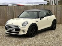 Used Mini Cooper Hatch 136 HP (100 kW) 2014 White Hatchback