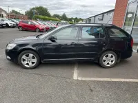 Used Skoda Octavia Elegance 105 HP (77 kW) 2012 Black Estate
