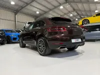 Used Porsche Macan 252 HP (185 kW) 2017 Brown SUV