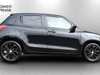 Begagnad Suzuki Swift SZ-T 83 HK (61 kW) 2024 Svart Halvkombi