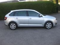 Usado Skoda Rapid 95 HP (69 kW) 2018 Prateado Citadino