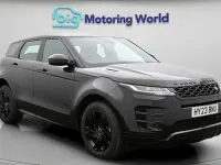 Käytetty Land Rover Range Rover evoque R-Dynamic 309 HP (227 kW) 2023 Musta Katumaasturi