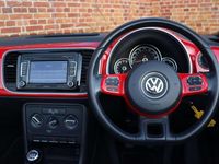 Used VW Beetle Design 105 HP (77 kW) 2013 Red Hatchback