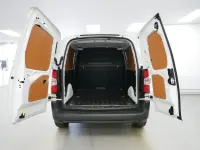 Usado Toyota Proace 100 kW (136 CV) 2023 Blanco Monovolumen