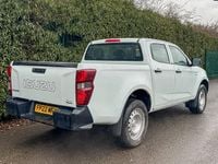 Used Isuzu D-Max 165 HP (121 kW) 2024 Cabriolet