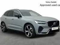 Usado Volvo XC60 Ultra 247 HP (181 kW) 2025 Cinzento SUV