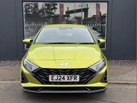 Used Hyundai i20 Advanced 99 HP (72 kW) 2024 Yellow Hatchback