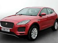 Używany Jaguar E-Pace S 180 KM (132 kW) 2018 Czerwony SUV