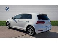 Begagnad VW Golf VIII Edition 130 HK (95 kW) 2020 Vit Halvkombi