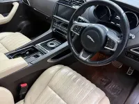 Used Jaguar F-Pace Portfolio 179 HP (131 kW) 2019 Grey SUV