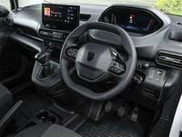 Used Peugeot Partner 131 HP (96 kW) 2026 White MPV