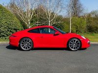 Used Porsche 911 350 HP (257 kW) 2015 Red Coupe