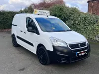 Used Peugeot Partner 2017 White MPV