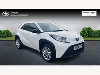 Used Toyota Aygo X PURE 72 HP (52 kW) 2024 White SUV