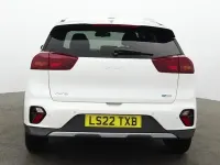Used Kia Niro 139 HP (102 kW) 2022 White SUV