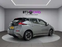 Usado Nissan Leaf Acenta 110 kW (150 HP) 2022 Cinzento Citadino
