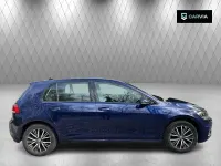 Used VW Golf VII SE 125 HP (91 kW) 2017 Blue Hatchback