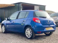 Used Renault Clio II Dynamique 86 HP (63 kW) 2009 Black Hatchback